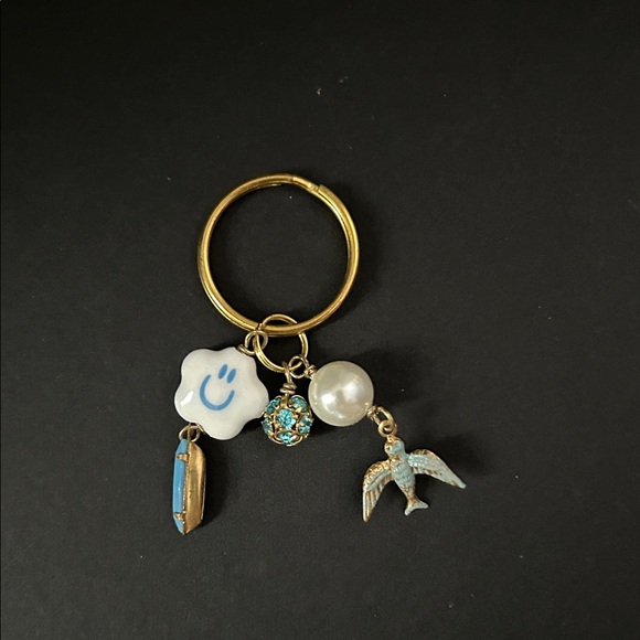 Playful and Fun Themed Set of 3 Key Rings, Perfect For Gifting and Keeping - Picture 7 of 9